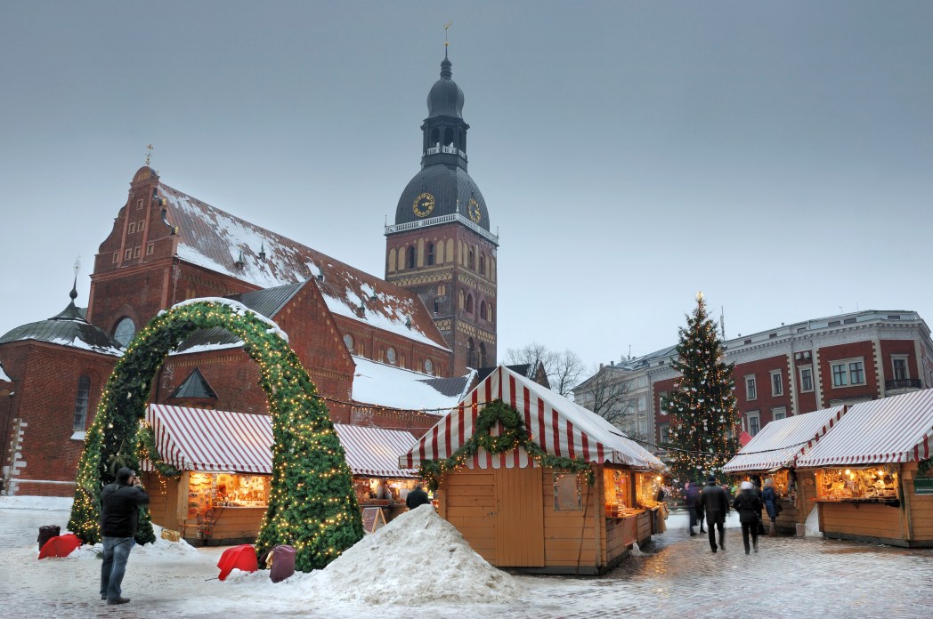 Χριστουγεννιάτικο μάρκετ στη Ρίγα της Λετονίας